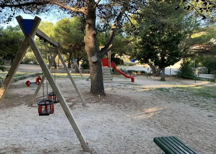 Dm Mobile Parque de vacaciones Jezera